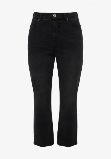 Короткие джинсы