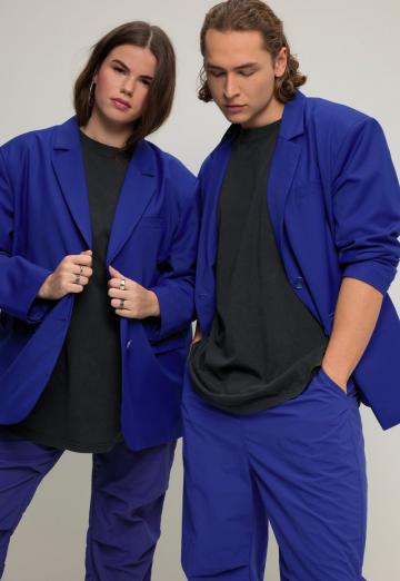 Короткое пальто