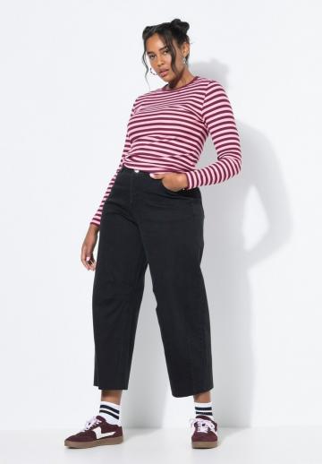 Короткие джинсы