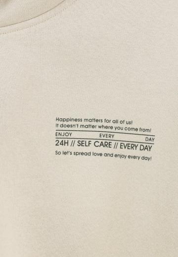 Пуловер с капюшоном