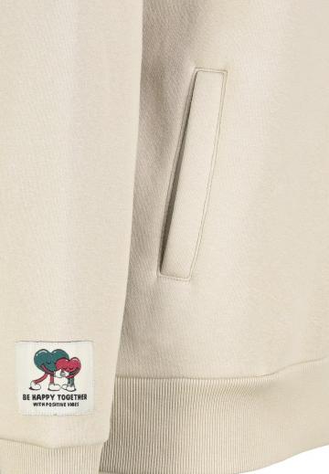 Пуловер с капюшоном