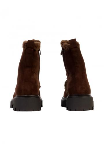 Зимние ботинки