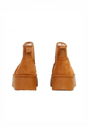 Зимние ботинки