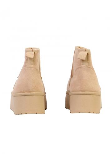 Зимние ботинки