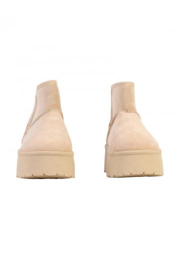 Зимние ботинки