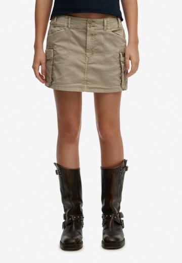 Юбка с накладными карманами