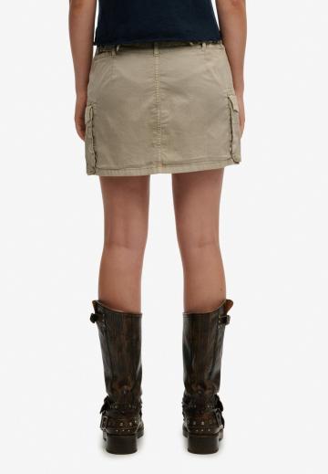 Юбка с накладными карманами