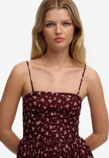 Платье без бретелек