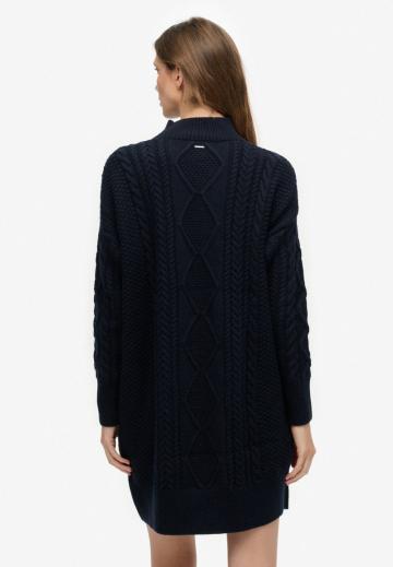 Вязаное платье