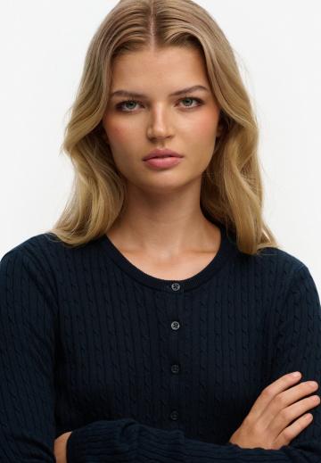 Вязаная кофта