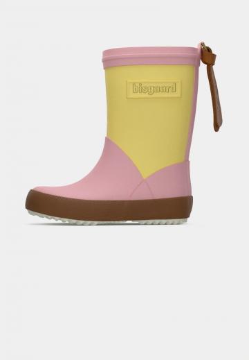 Резиновые сапоги