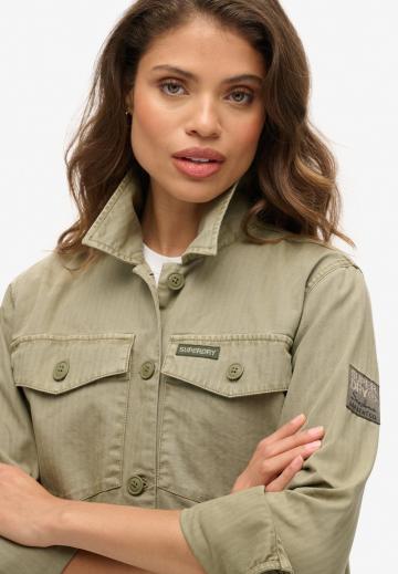 Куртка с накладнымит карманами