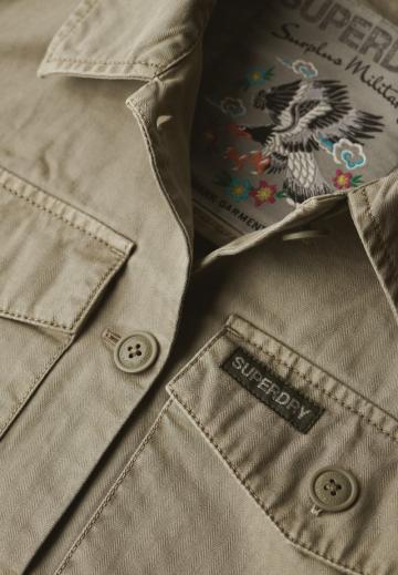 Куртка с накладнымит карманами