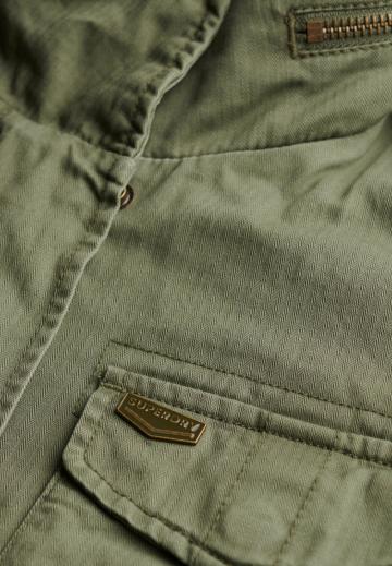 Куртка с накладнымит карманами