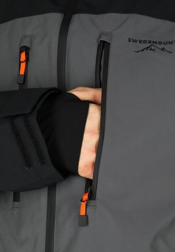 Сноубордическая куртка