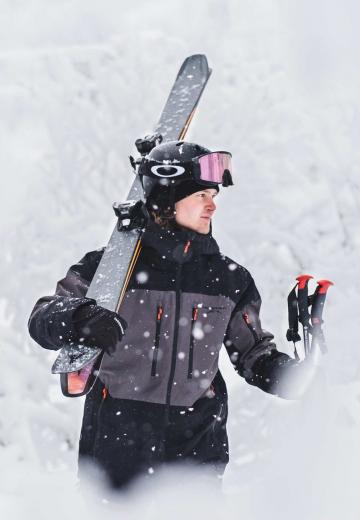 Сноубордическая куртка