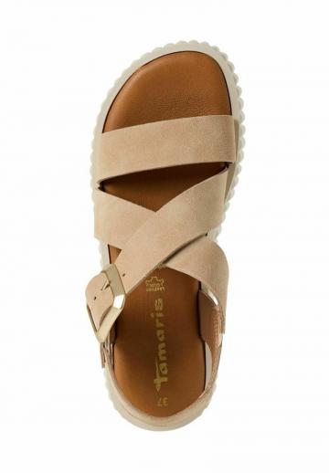 Босоножки на танкетке