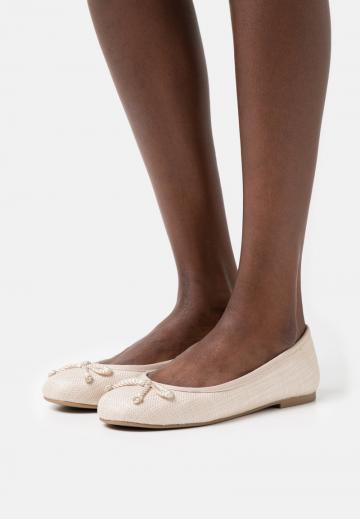 Спортивные балетки