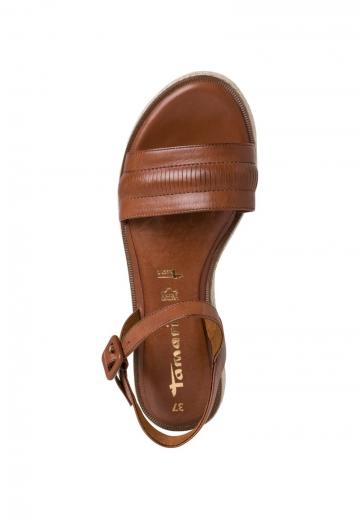 Босоножки на платформе