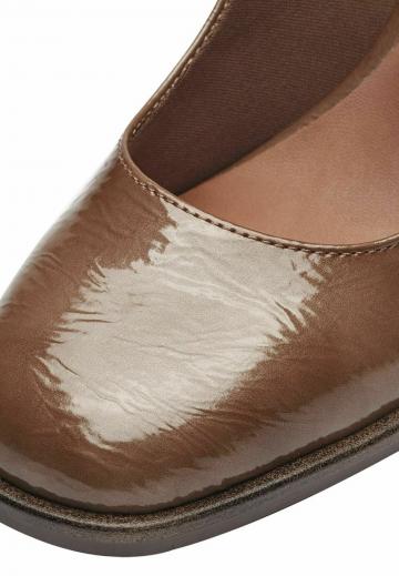 Туфли с ремешком