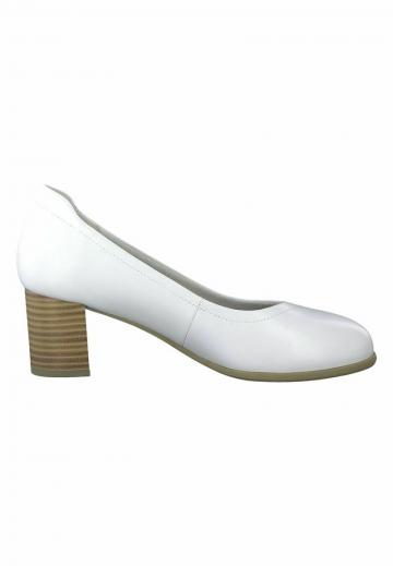 Туфли с высоким носом