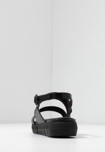 Походные сандалии