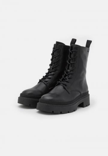 Полусапожки на платформе