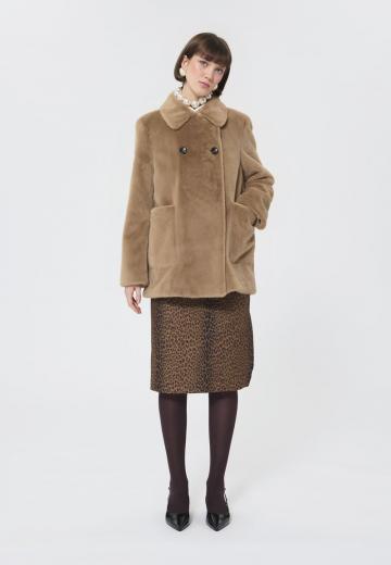 Короткое пальто