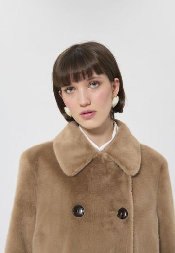 Короткое пальто