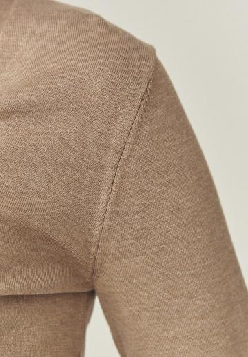 Пуловер с рукавом три четверти