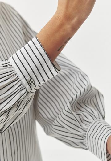 Джинсовая блузка