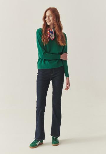 Клешеные джинсы