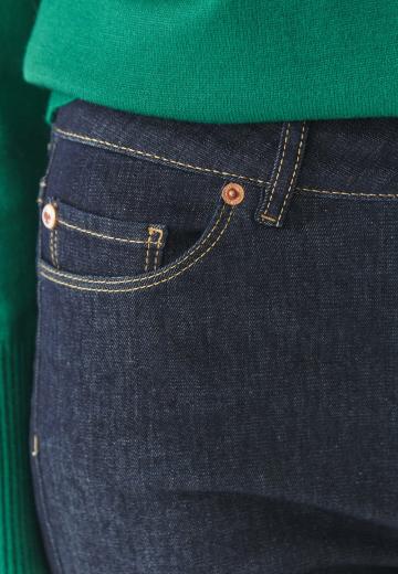 Клешеные джинсы