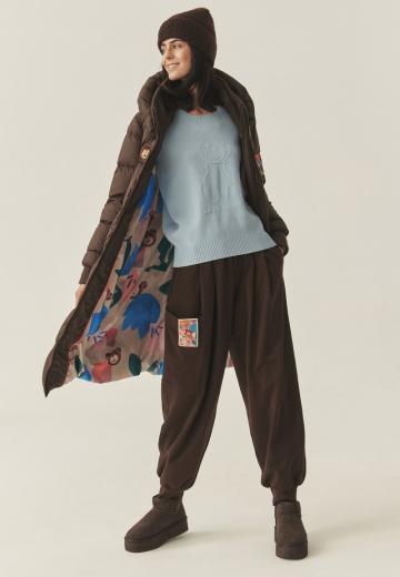 Брюки с накладными карманами