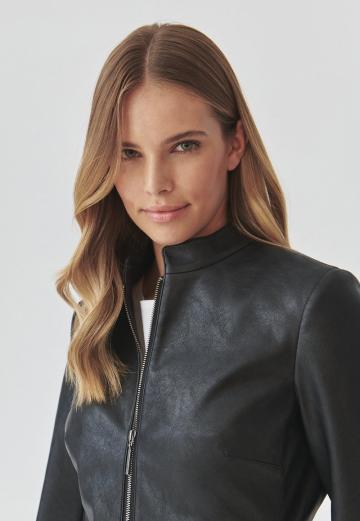 Байкерская куртка