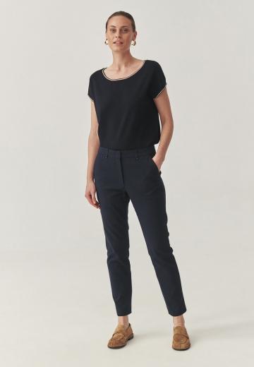 Узкие брюки