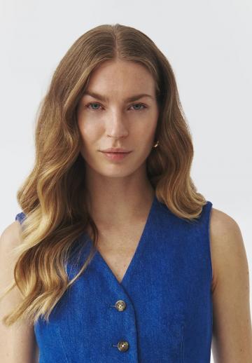 Джинсовая жилетка