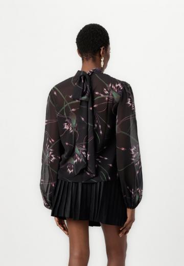 Шифоновая блузка