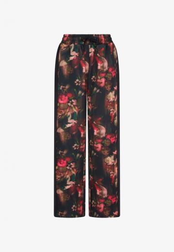 Прямые брюки