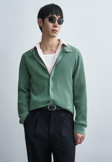 Вязаная кофта