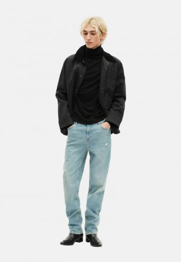 Прямые джинсы