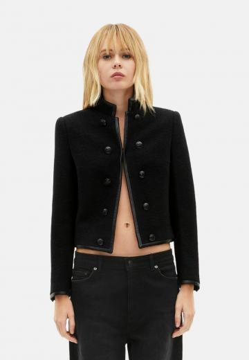 Короткая куртка