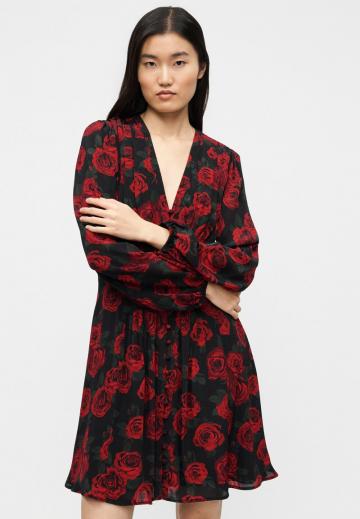 Короткое платье