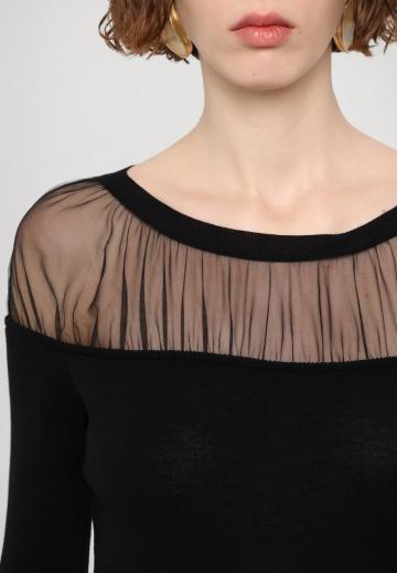 Платье футляр