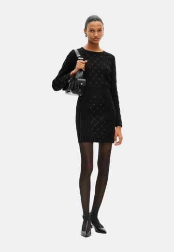 Платье футляр