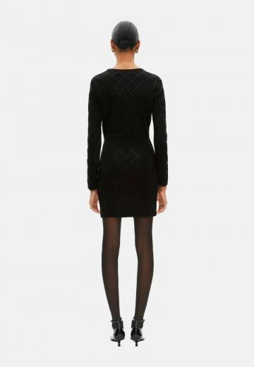 Платье футляр