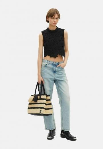 Кружевная блузка