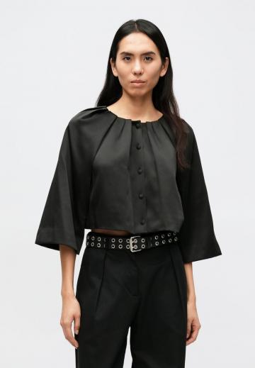 Атласная блузка
