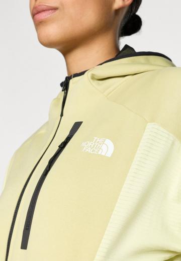 Спортивная толстовка