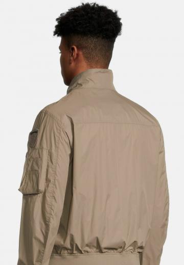 Куртка бомбер